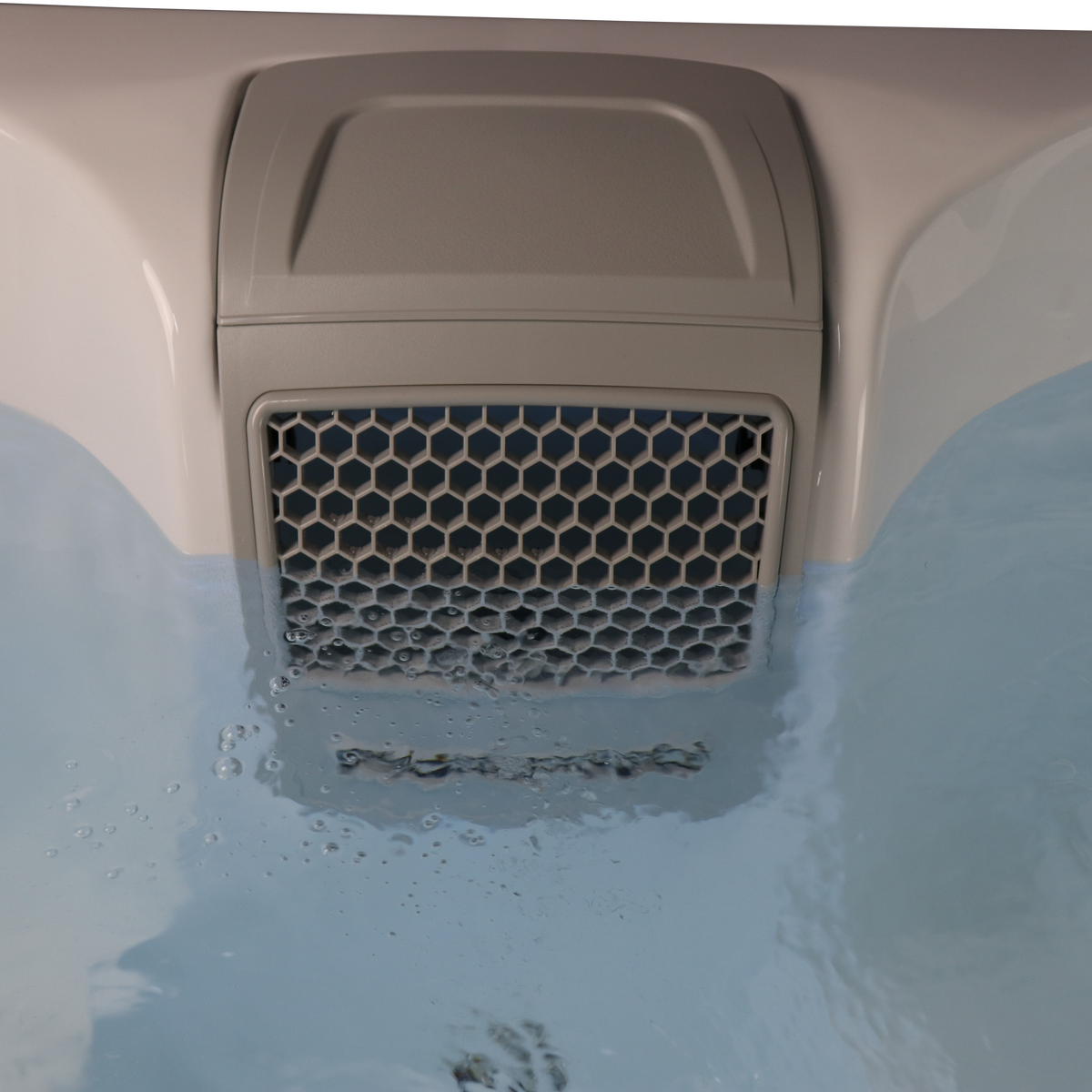 Canadian Spa Manitoba 2-4 Person Luxury Hot Tub