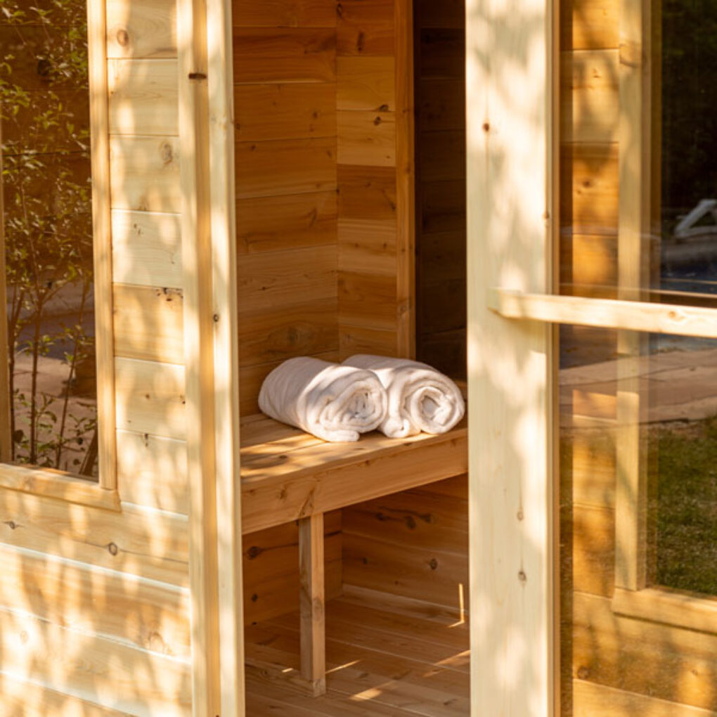Dundalk Large Georgian Outdoor Cabin Sauna with Changeroom - Fitness Recovery Lab