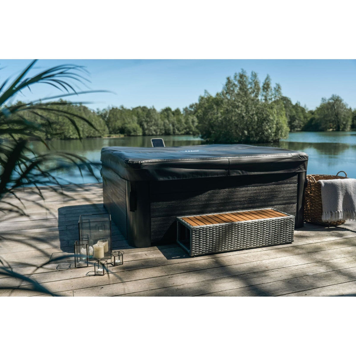 MSPA FRAME OSLO Luxury 2-6 Person Hot Tub Spa - Fitness Recovery Lab